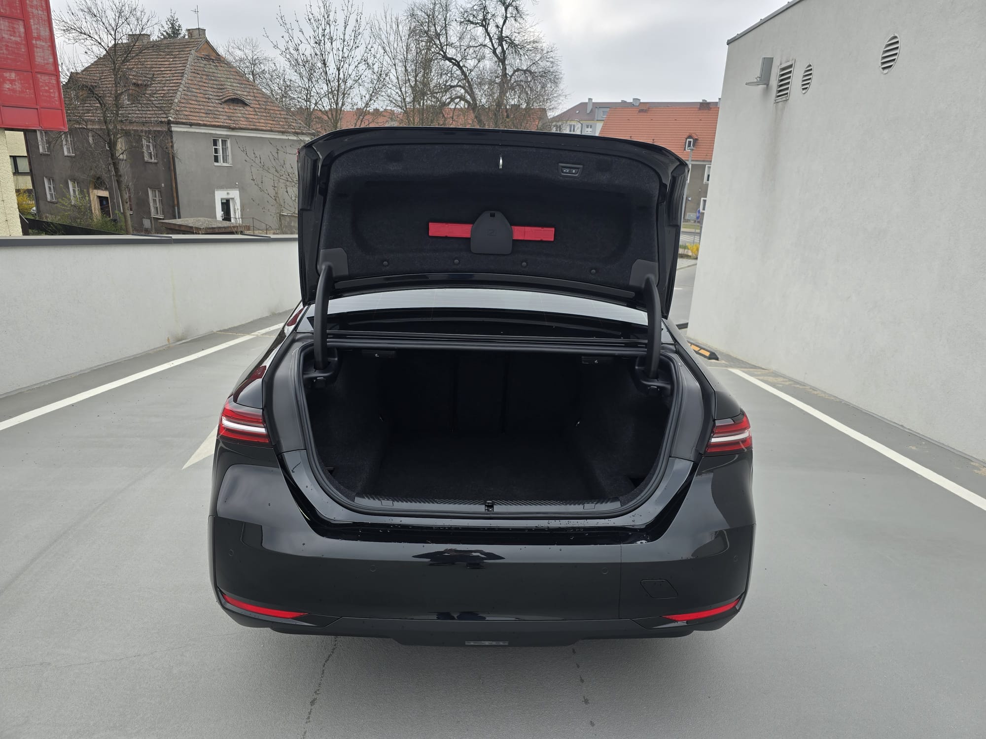 WhatsApp Image 2026-04-15 at 11.48.14 (4)