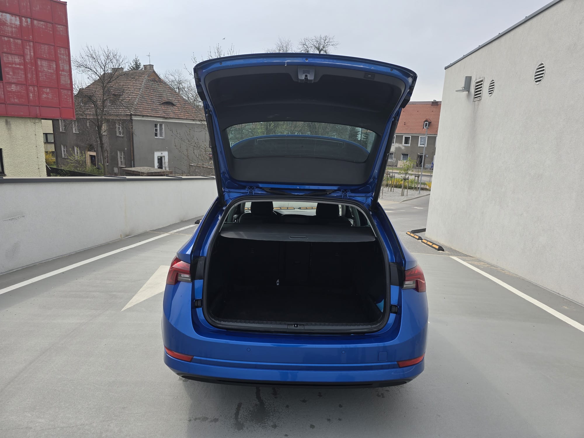 WhatsApp Image 2026-04-16 at 10.33.25 (12)