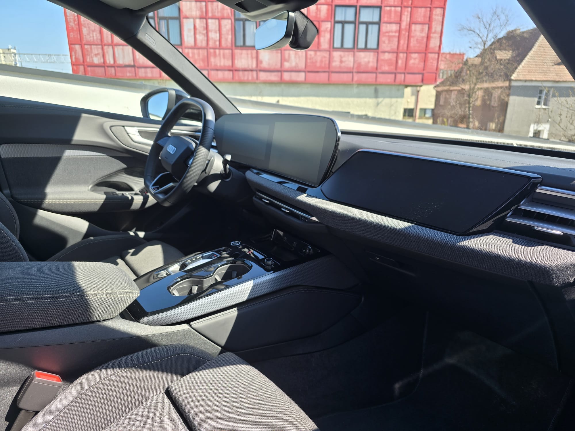 WhatsApp Image 2026-04-17 at 14.30.02 (6)